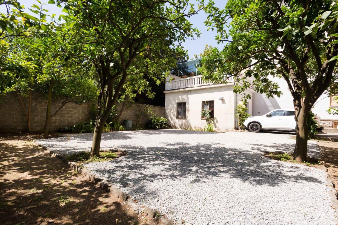 Aquarium By The Sea Apartment Levanto Bagian luar foto