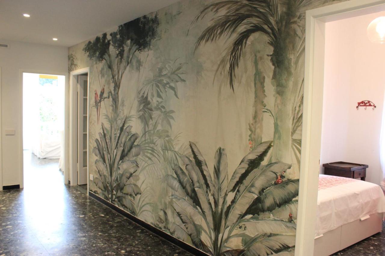 Aquarium By The Sea Apartment Levanto Bagian luar foto