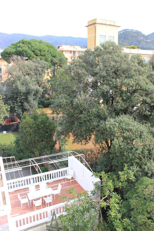 Aquarium By The Sea Apartment Levanto Bagian luar foto
